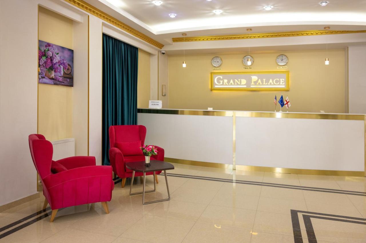 Hotel Grand Palace Тбілісі Екстер'єр фото