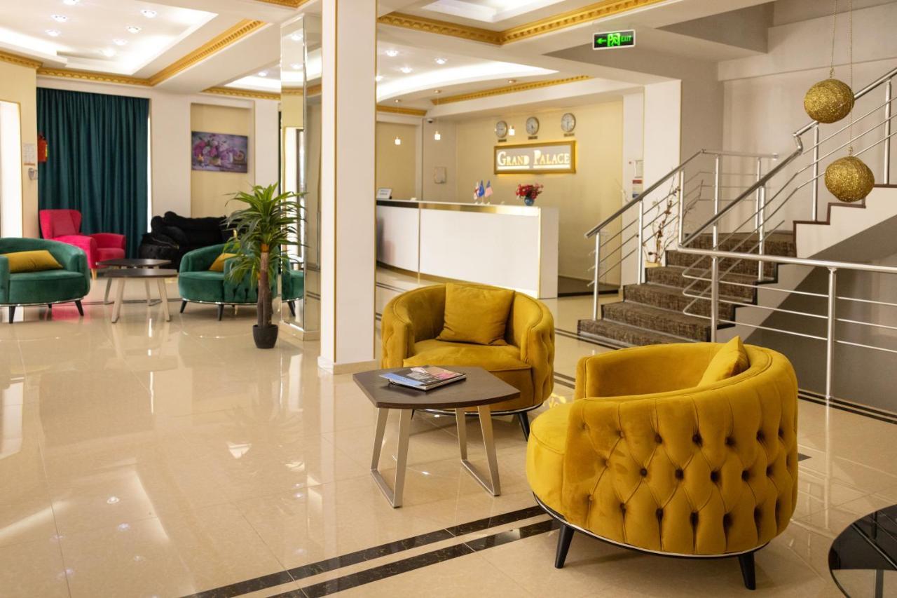 Hotel Grand Palace Тбілісі Екстер'єр фото