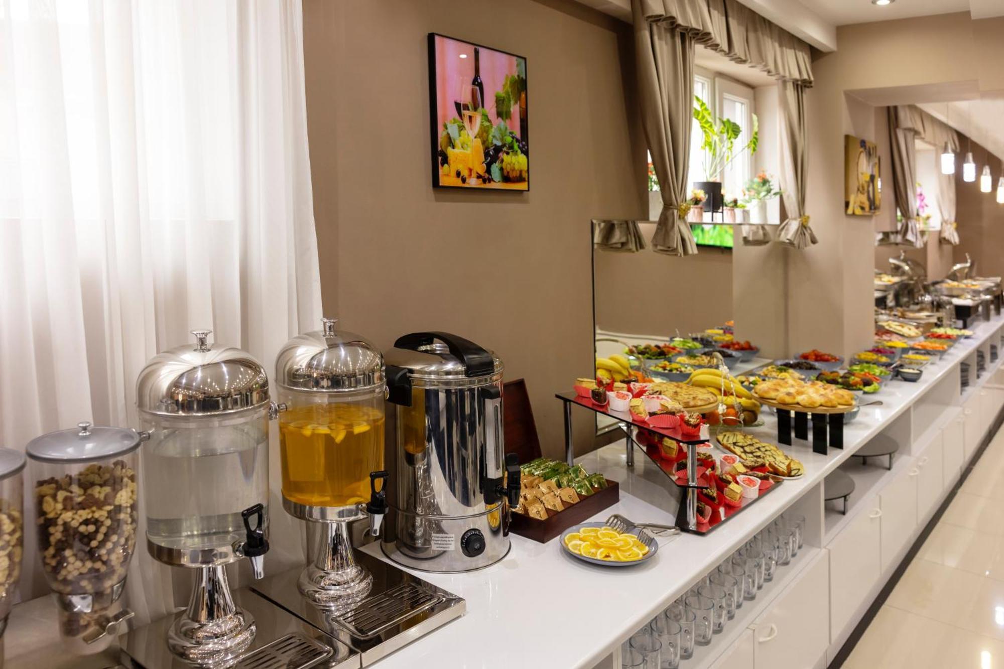Hotel Grand Palace Тбілісі Екстер'єр фото