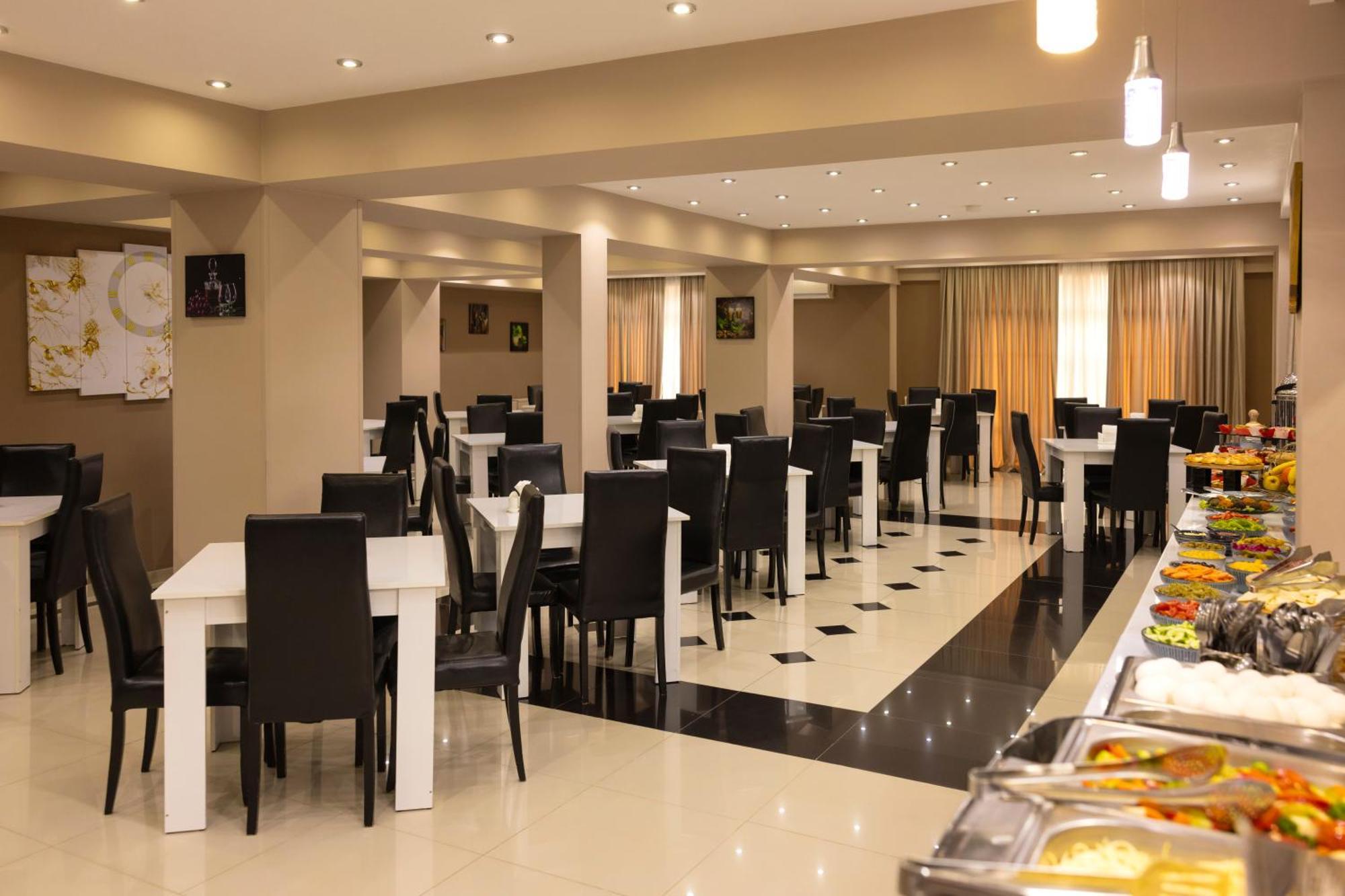 Hotel Grand Palace Тбілісі Екстер'єр фото