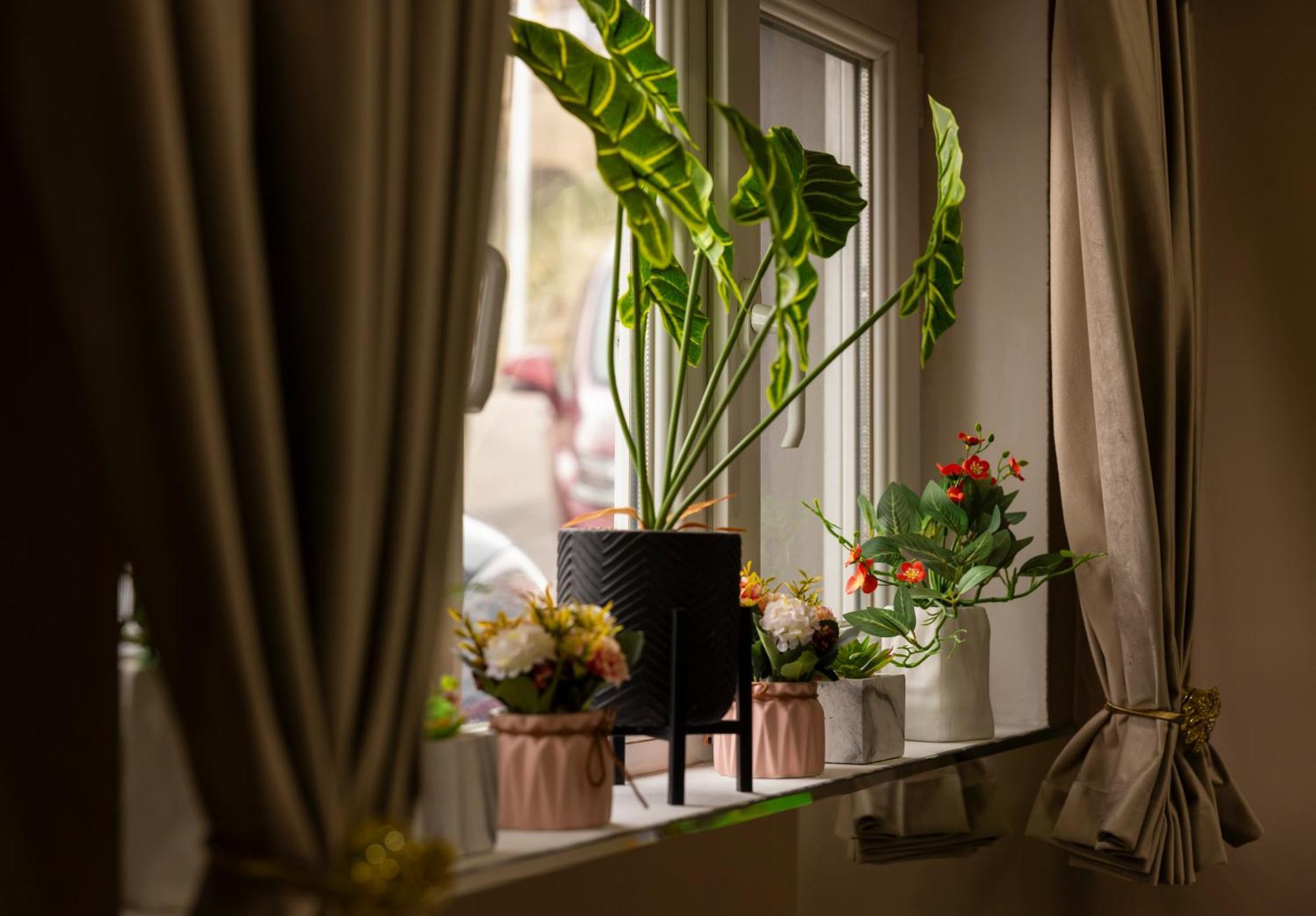 Hotel Grand Palace Тбілісі Екстер'єр фото